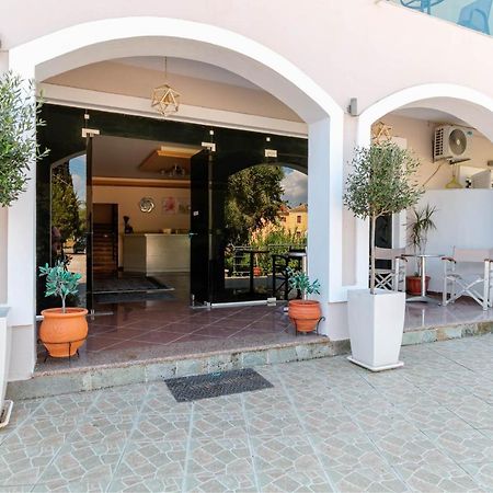 Porto Marina Aparthotel جوفيا المظهر الخارجي الصورة