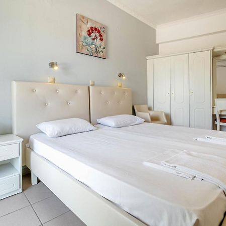 Porto Marina Aparthotel جوفيا المظهر الخارجي الصورة