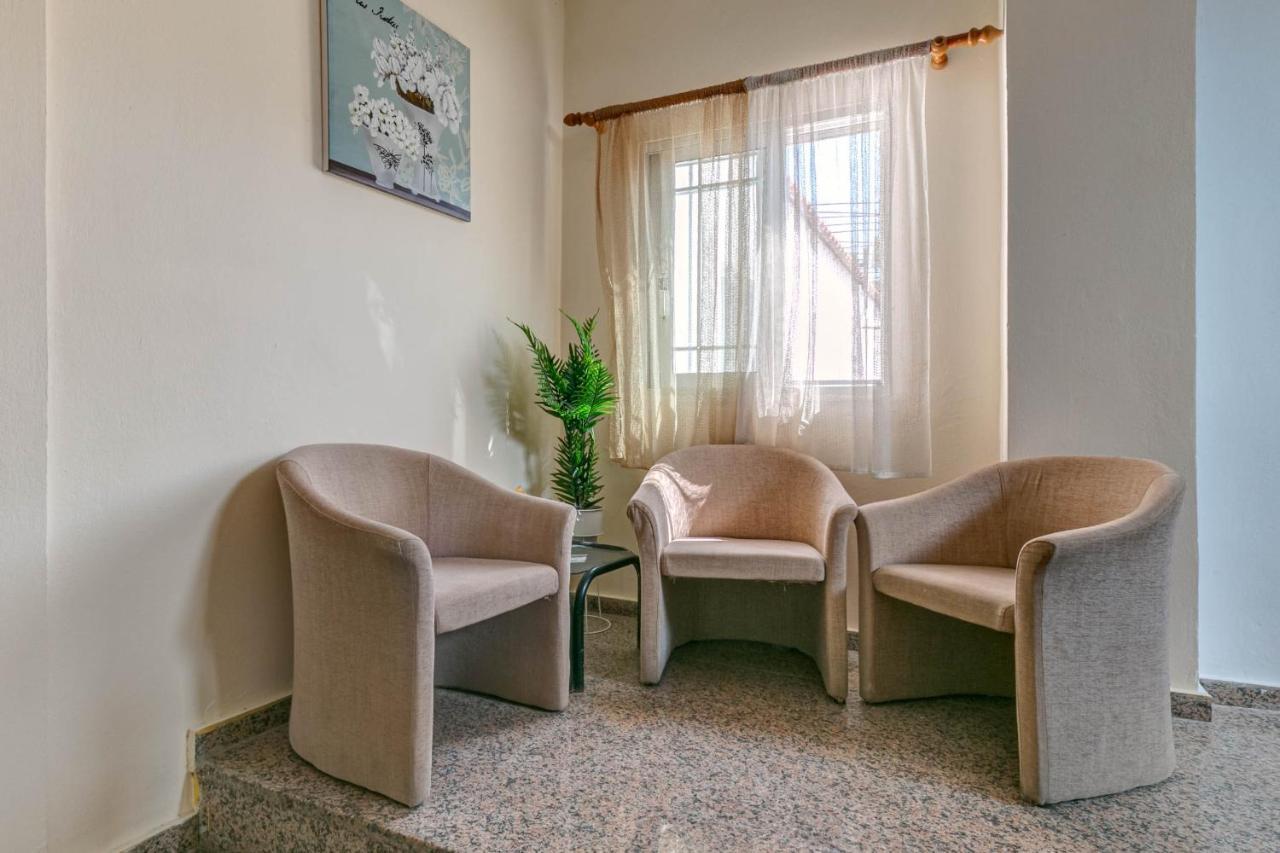 Porto Marina Aparthotel جوفيا المظهر الخارجي الصورة